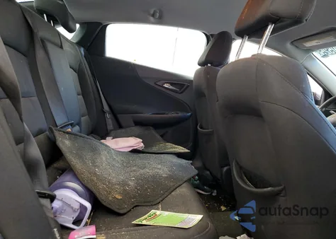 2020 Chevrolet Malibu Lt z USA, uszkodzony, nr VIN 1G1ZD5ST1LF072853